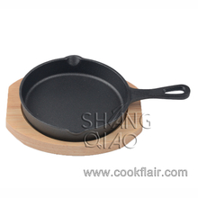 Mini Cast Iron Skillet with Wooden Plate